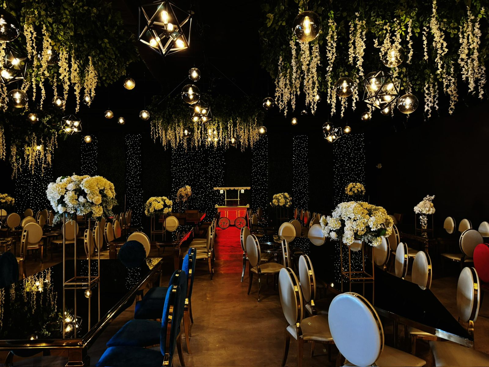 Interior del Salón JARDÍN VERSALLES